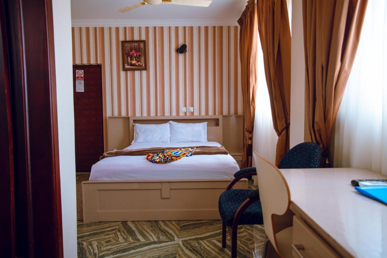 Exotic Palace Hotel Tema Exterior photo